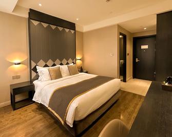 Shanghai-Deco Hotel - Shanghai - Bedroom