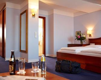 Hotel Concorde - Munich - Bedroom