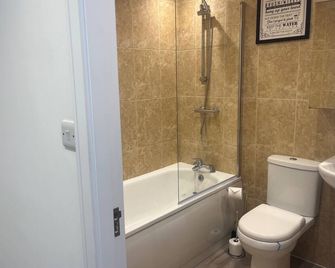 Ashbourne Retreat in Manchester - Manchester