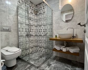 Villa Veria - Cesme - Bathroom