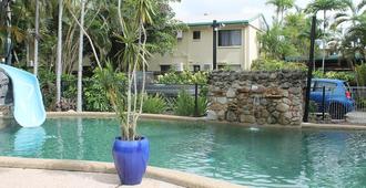 Bohemia Resort Cairns - Cairns - Svømmebasseng