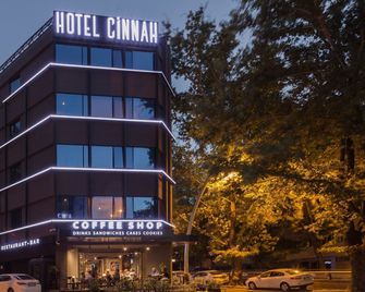 Hotel Cinnah - Ankara - Building