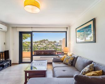 Bright 90m2 apartment with views - Palma de Mallorca - Wohnzimmer