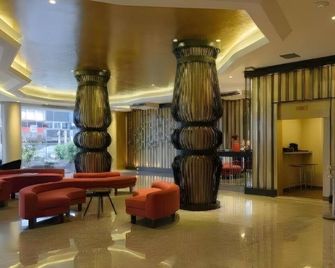 Gajahmada Avara Boutique Hotel - Pontianak - Lobby