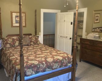 Cozy 1-bedroom- 22 minutes from Cataloochee Ski Area - Jessica - Waynesville - Schlafzimmer
