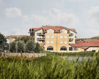 Hotel Greenside Texel - De Koog - Gebäude