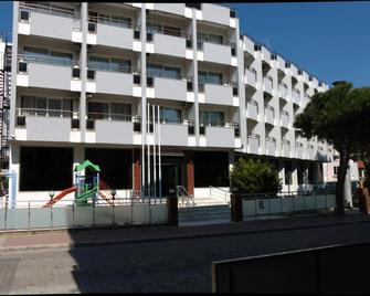 Grand Didyma Hotel - Didim - Bygning