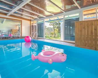 Gyepngju Camino Pool Villa - Gyeongju - Havuz