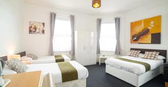 Palatine Hotel - Liverpool - Bedroom