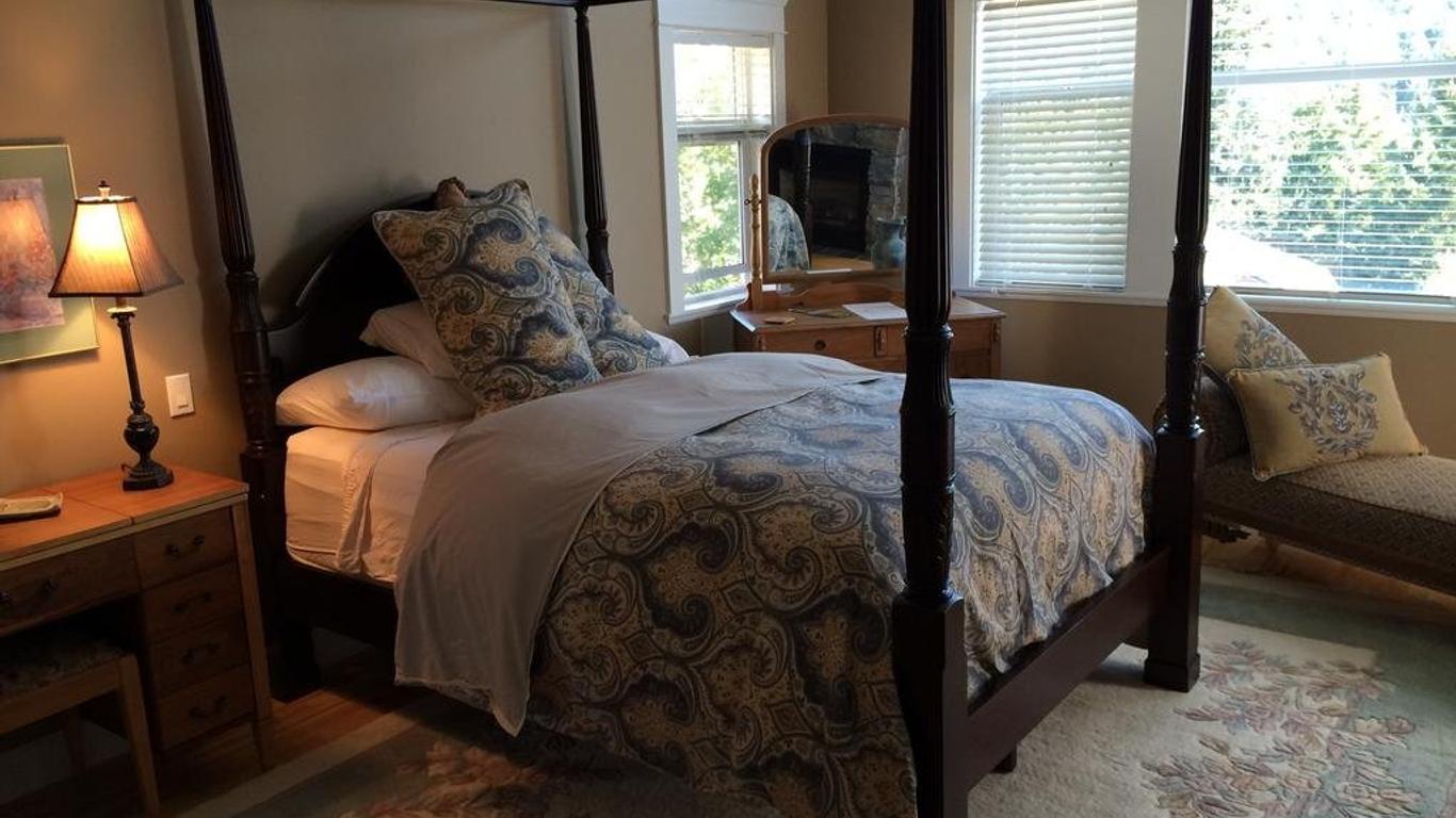 Eaglenest Manor Cowichan