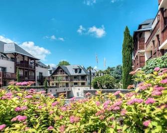 Appartement du Mouflon Vert, dans résidence de tourisme 3 étoiles - Lourdes - Gebouw