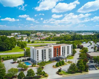 Hyatt Place Greensboro - Greensboro - Budova
