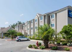 Microtel Inn & Suites by Wyndham Jacksonville Airport - Τζάκσονβιλ - Κτίριο