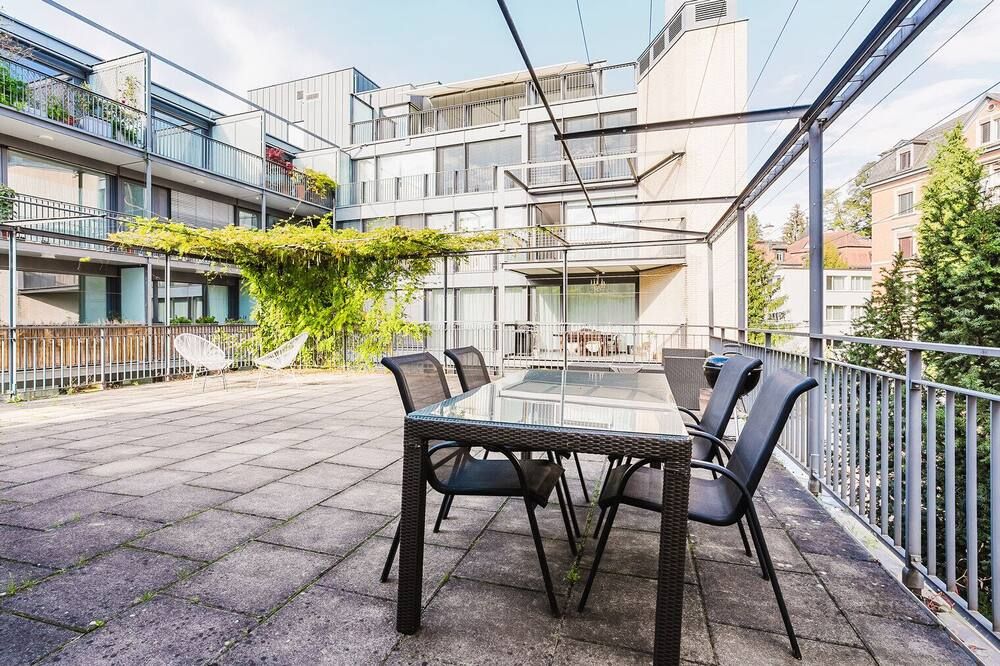 Blueground | Oberstrass, rooftop, full kitchen - ציריך - מרפסת