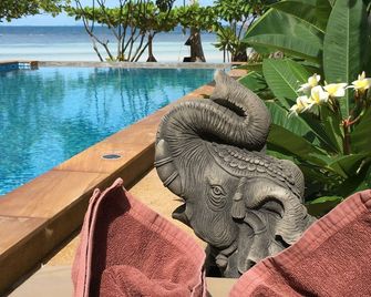 Benjamin's Hut - Ko Pha Ngan - בריכה