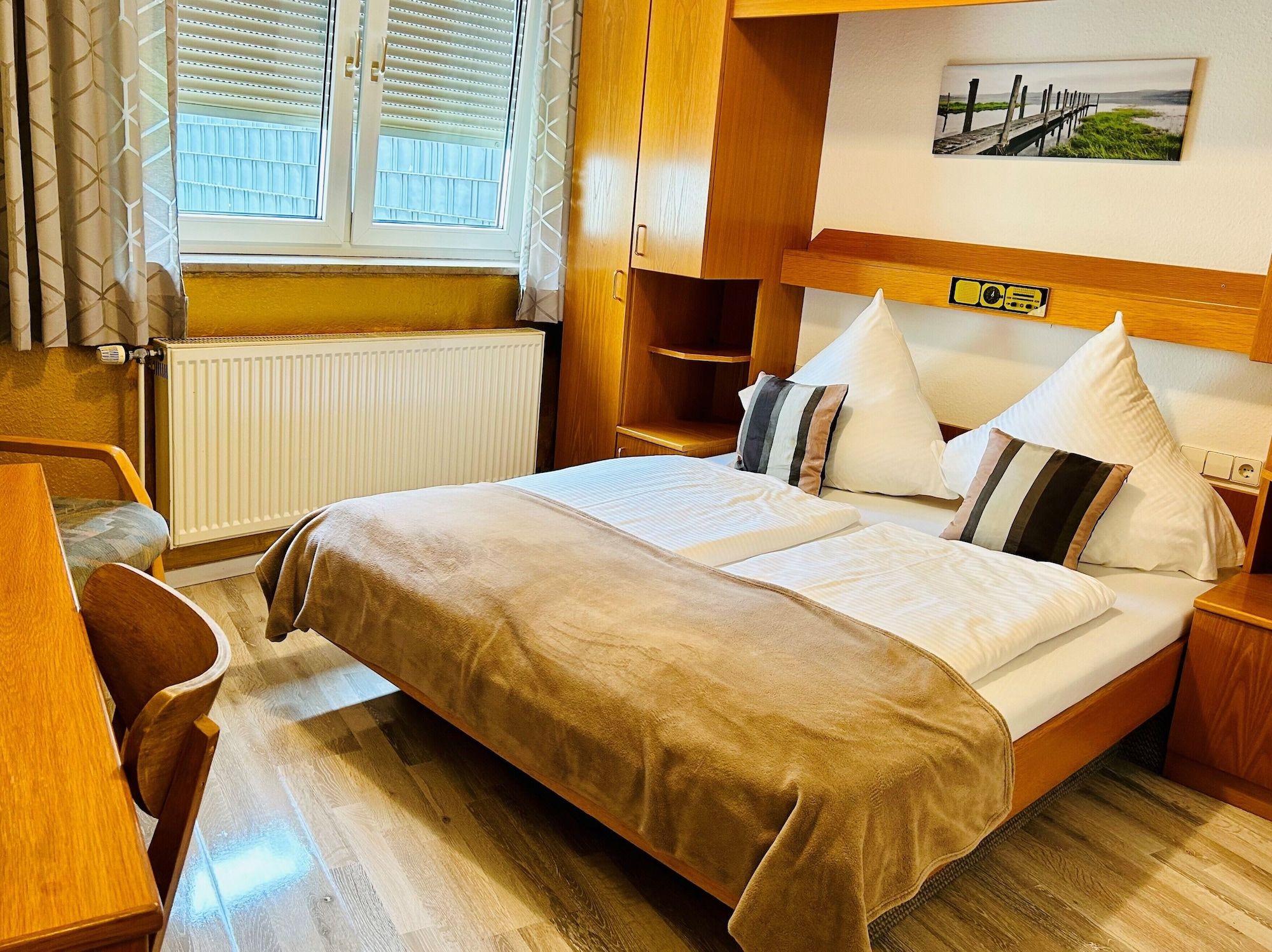 Garni-Hotel Adler - Ostfildern
