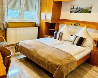 Garni-Hotel Adler - Ostfildern