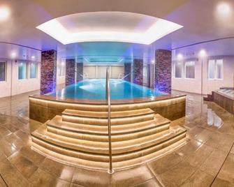Hotel Spa Rio Ucero - El Burgo de Osma - Pool