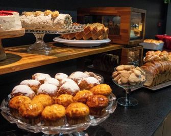 Nohotel Nova Odessa - Americana - Buffet