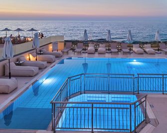Mila Sissi Bay Hotel - Sisi - Piscine