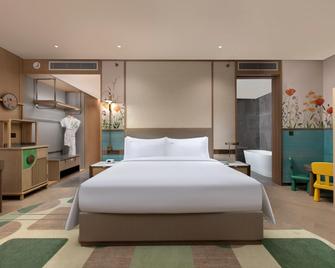 Holiday Inn Deqing Xinshi Ancient Town - Huzhou - Slaapkamer