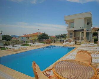 Cunda Kordon Otel - Ayvalik - Pool