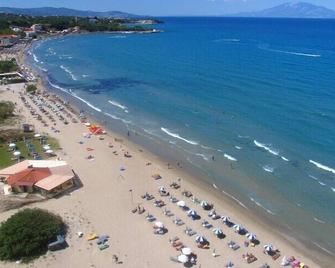 Julia Holiday Apartments - Tsilivi - Strand