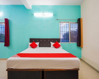 Hotel O Natural Point - Bhilai - Bedroom