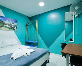 Poblado Park Guest House - מדיין