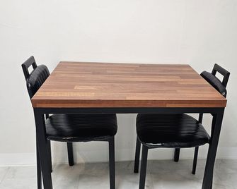 Anjin's Guest House - Mokpo - Dining room