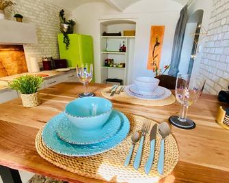 Ferienwohnung Villa am Haussee - Feldberg - Jídelna