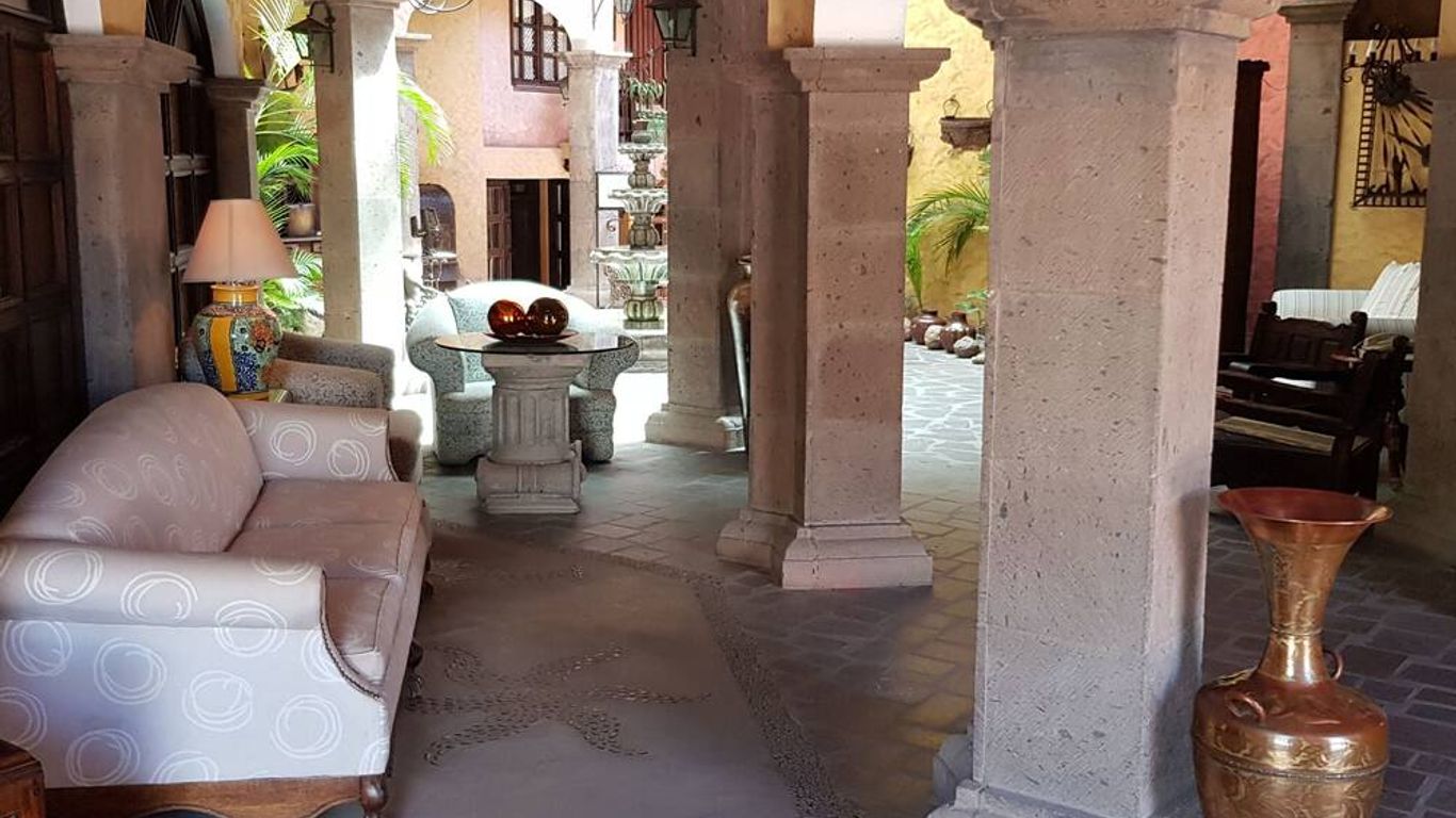 Posada de las Flores Loreto