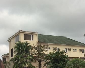 Fort Ross Hotel - Lagos - Building