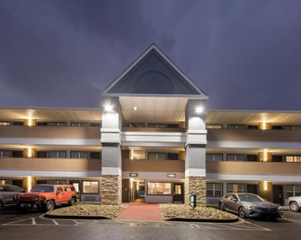 MainStay Suites Knoxville - Cedar Bluff - Farragut - Gebäude