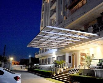 Starlit Suites Neemrana - Neemrana - Будівля