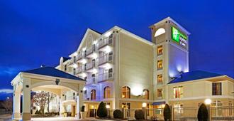 Holiday Inn Express & Suites Asheville Sw - Outlet Ctr Area - Asheville - Budynek