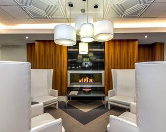 Crowne Plaza Suffern-Mahwah By IHG - Suffern - Lounge
