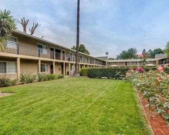 Rose Garden Inn - San Jose Airport - סן חוזה - בניין