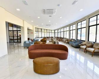 Hotel Rainha dos Apóstolos - Aparecida - Lobby