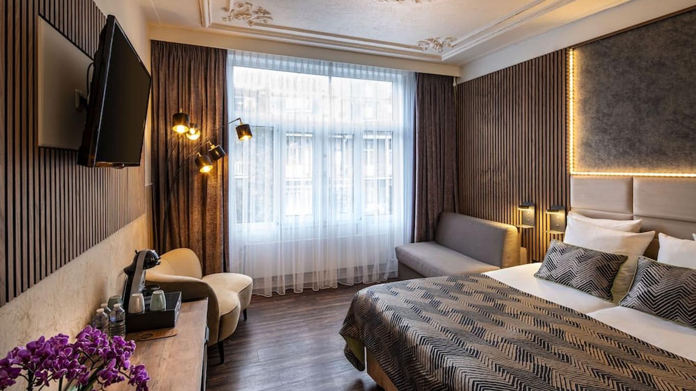 Jupiter Hotel