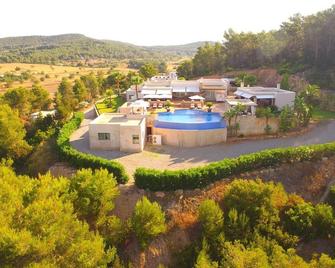 Attractive Ibiza Villa Can Tierra 6 Bedrooms Phenomenal Country & Mountain Views Santa Gertrudis - Santa Gertrudis de Fruitera - Pool