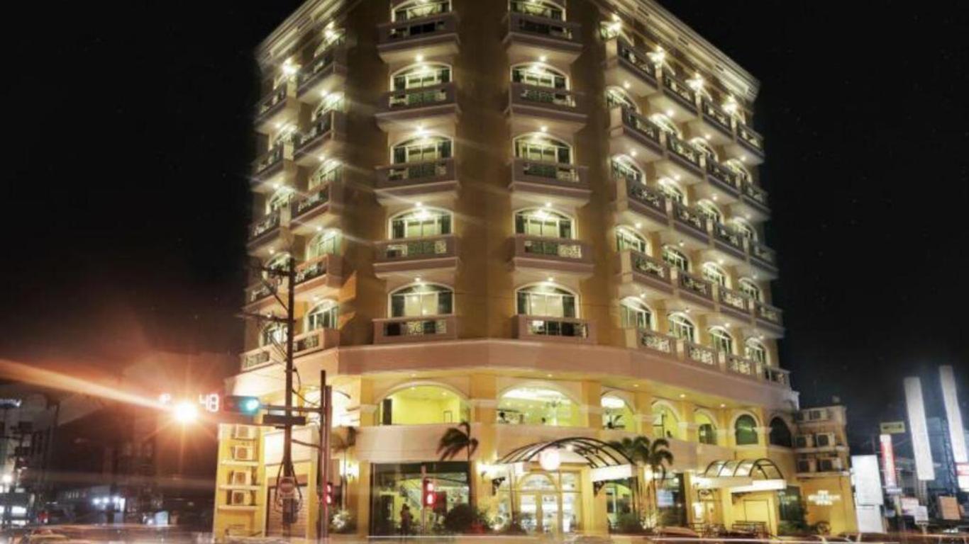 聖母院大酒店 - 伊洛伊洛
