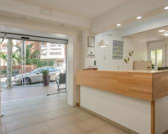 Hotel Tolosa - Salou - Front desk