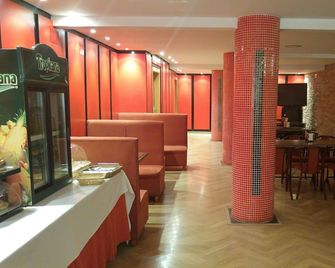 Hotel Cabañas - Puertollano - Restaurant