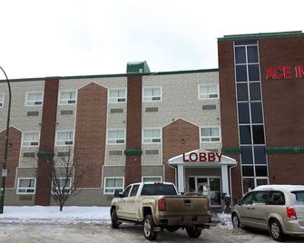 Ace Inn - Fort McMurray - Building