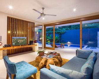Maca Villas and Residence Umalas - North Kuta - סלון