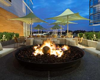 كانوبي باي هيلتون واشنطن دي سي ذا وارف - واشنطن د.ك. - شرفة مرصوفة