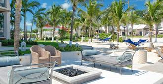 Sandals Royal Bahamian - Couples Only - Nassau - Patio