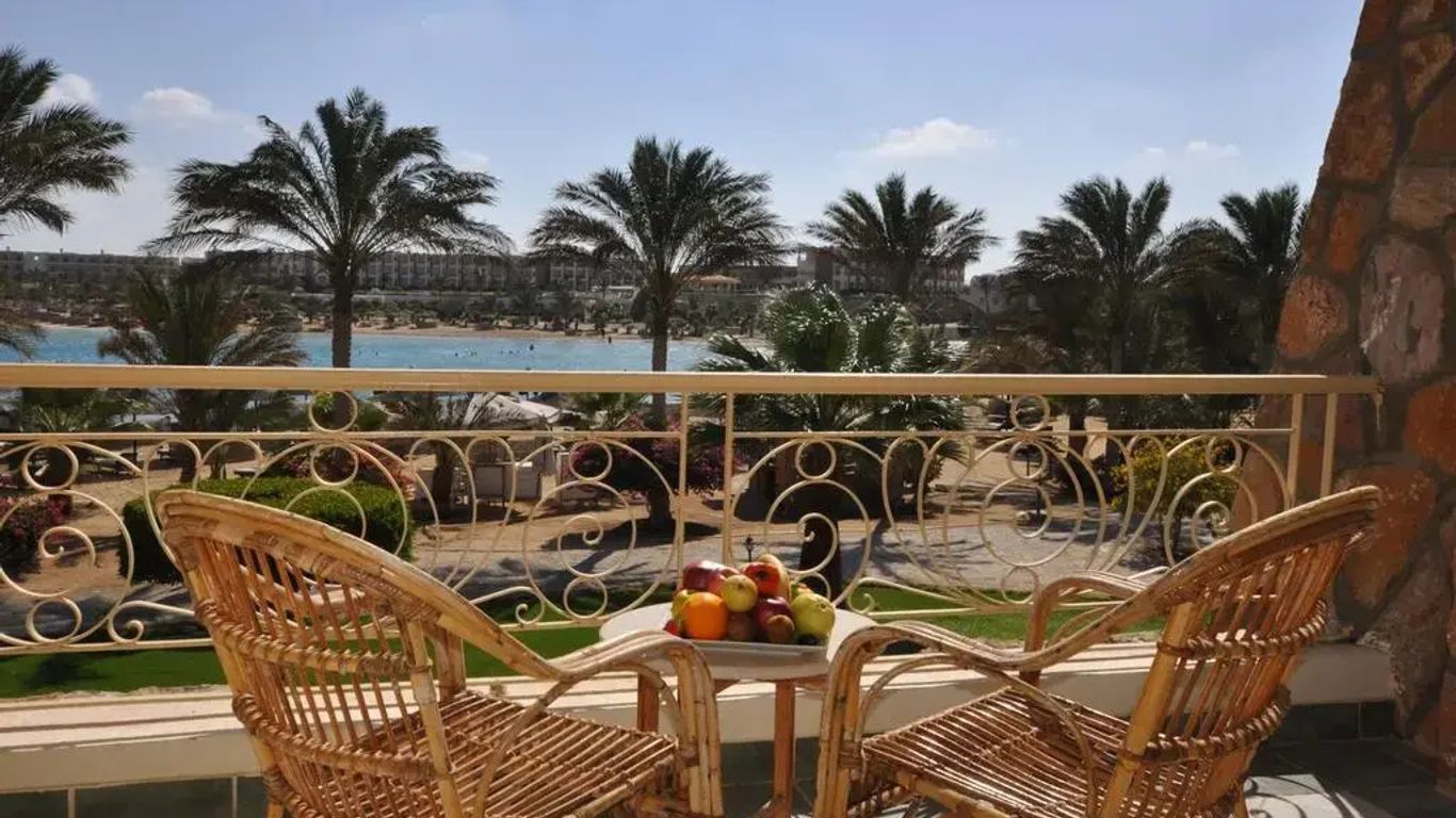 Brayka Bay Reef Resort