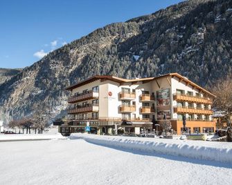 Hotel Bergwelt - Längenfeld - Building